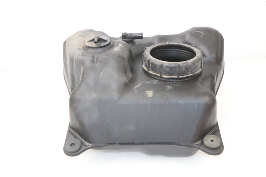 photo de FUEL TANK SUZUKI BURGMAN 650 (2002 - 2004) - Zoom on usage condition