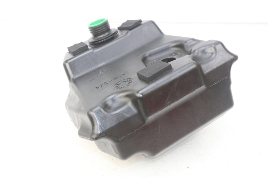 photo de FUEL TANK YAMAHA BW'S EASY 50 (2013 - 2016) - Zoom on usage condition