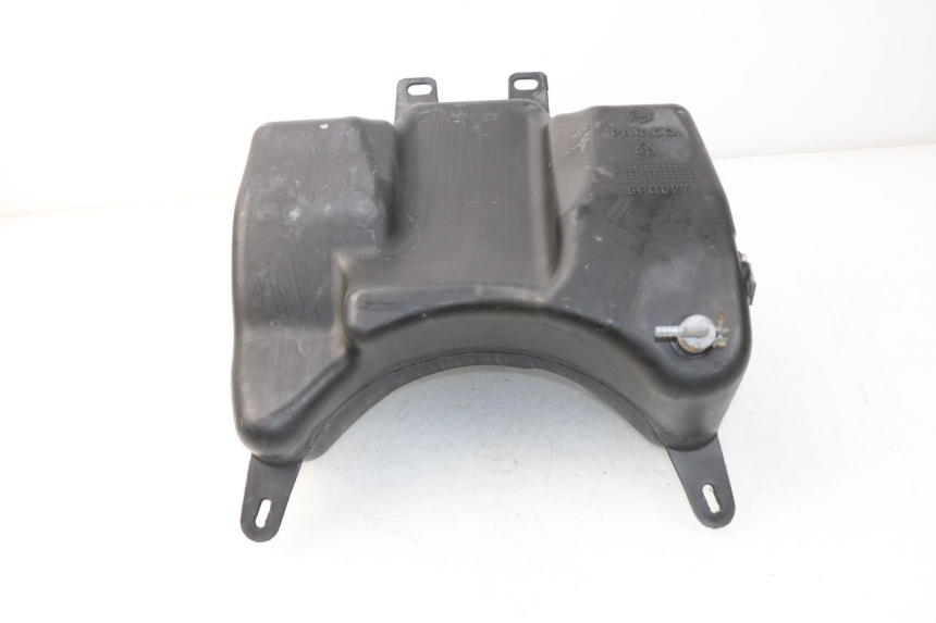 photo de FUEL TANK PIAGGIO CARNABY 125 (2007 - 2011) - Zoom on usage condition