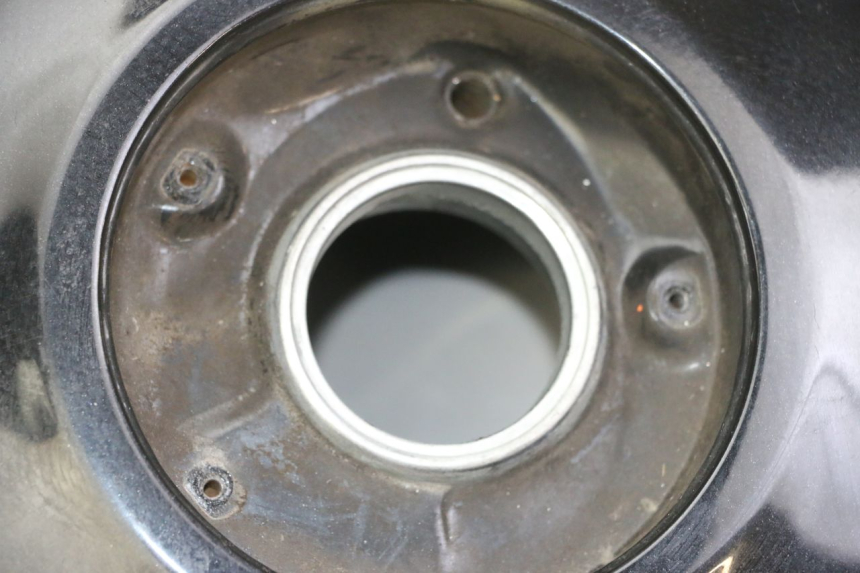 photo de FUEL TANK HONDA CBF 500 (2004 - 2007) - Fixing points details