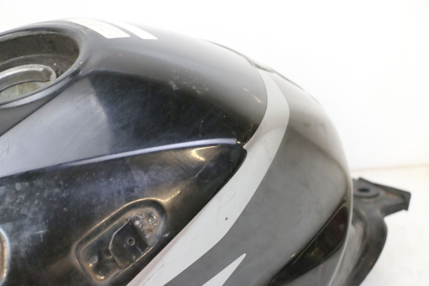 photo de FUEL TANK HONDA CBF 125 (2009 - 2015) - Detailed visual inspection