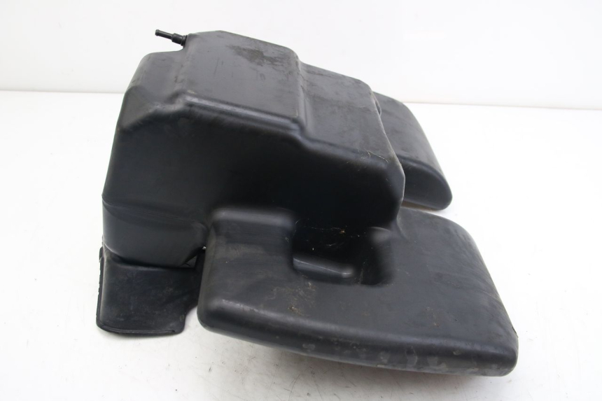 photo de FUEL TANK PEUGEOT CITYSTAR 50 (2013 - 2017) - Technical close-up