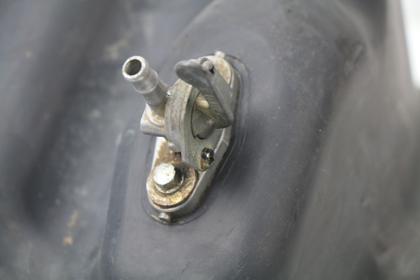 photo de FUEL TANK HONDA CR 125 (2000 - 2001) - Surface and material condition