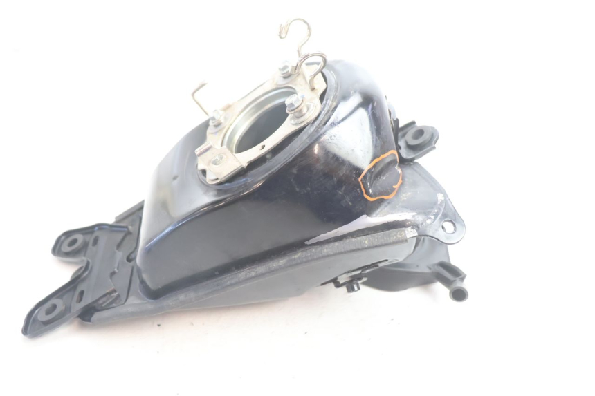 photo de FUEL TANK HONDA CRF CR-F 125 (2020 - 2021) - Distinctive features