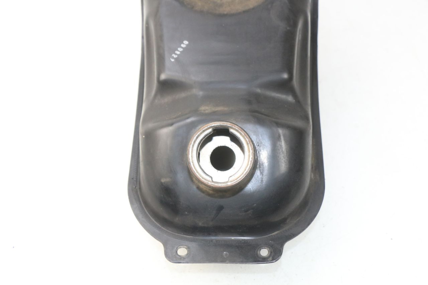 photo de FUEL TANK KYMCO DINK STREET 125 (2009 - 2014) - Technical close-up