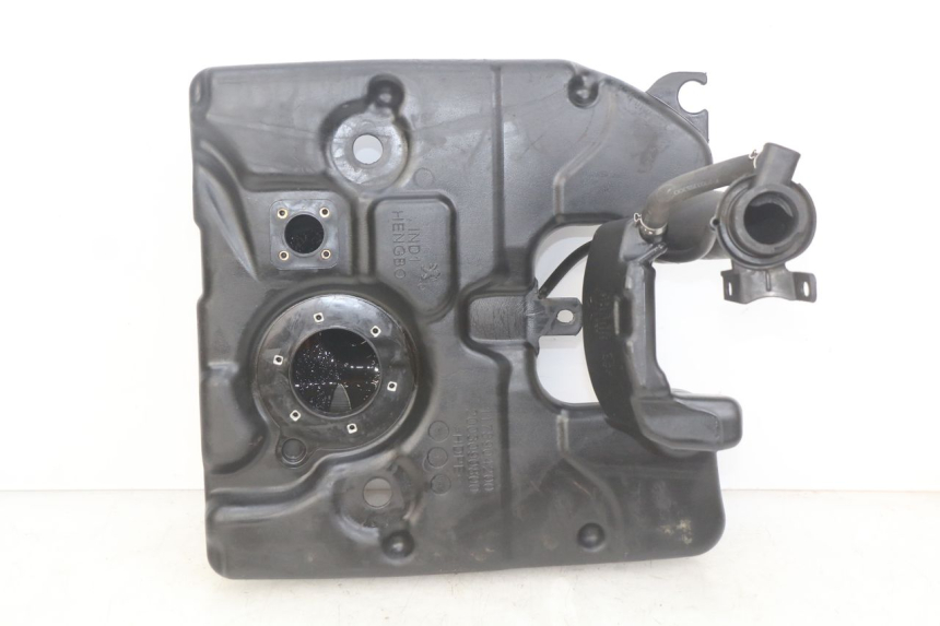 photo de FUEL TANK PEUGEOT DJANGO 4T 50 (2014 - 2019) - Technical close-up