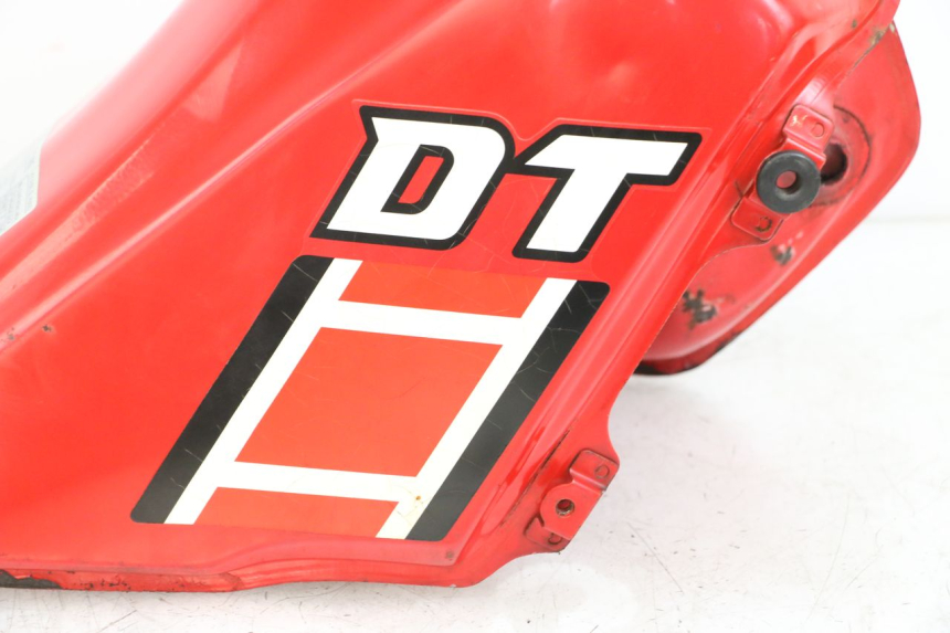 photo de FUEL TANK YAMAHA DTLC 125 (1982 - 1987) - Additional view of the item