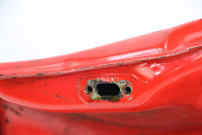 photo de FUEL TANK YAMAHA DTLC 125 (1982 - 1987) - Fixing points details