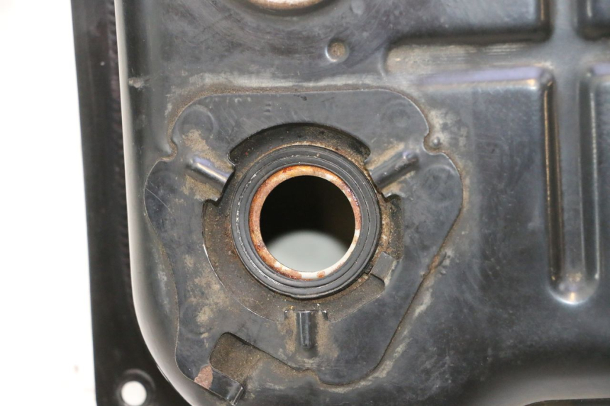 photo de FUEL TANK CF MOTO E-CHARM 125 (2005 - 2008) - Technical close-up