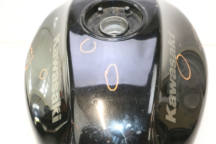 photo de FUEL TANK KAWASAKI ER-6 ER6 N 650 (2005 - 2009) - Alternative angle