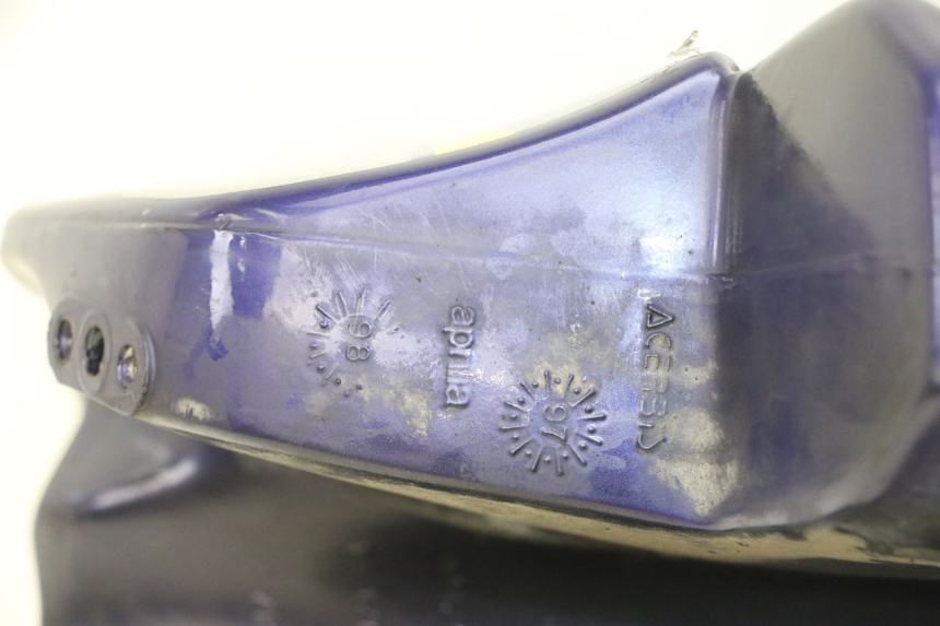 photo de FUEL TANK APRILIA ETX 125 (1998 - 2002) - Technical close-up