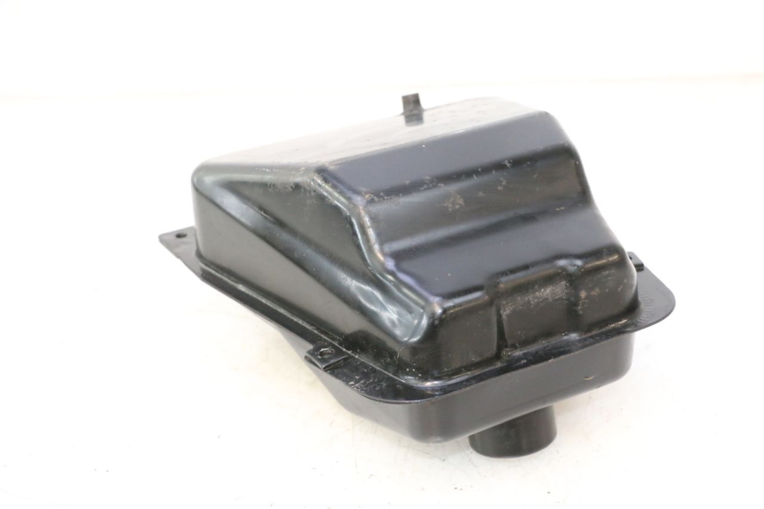 photo de FUEL TANK KEEWAY F-ACT NAKED 50 (2009 - 2014) - Fixing points details