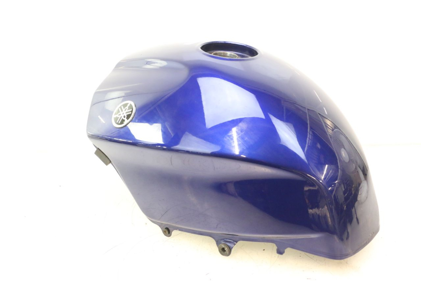photo de FUEL TANK YAMAHA FJR 1300 (2001 - 2005) - High-resolution close-up