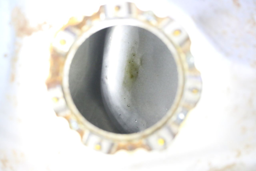 photo de FUEL TANK HONDA FJS SILVER WING SILVERWING 400 (2005 - 2008) - Technical close-up