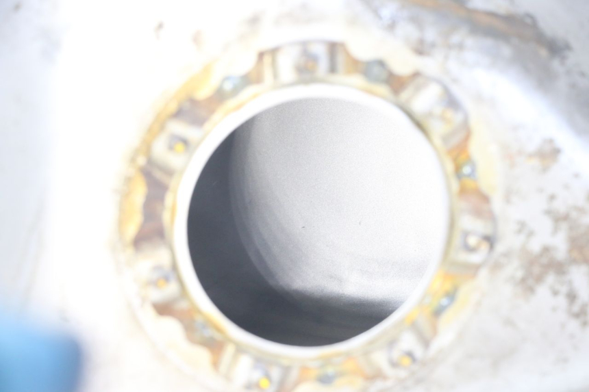 photo de FUEL TANK HONDA FJS SILVERWING SILVER WING 600 (2001 - 2010) - Technical close-up