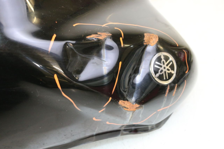 photo de FUEL TANK YAMAHA FZ6 FAZER S2 600 (2007 - 2011) - Additional view of the item