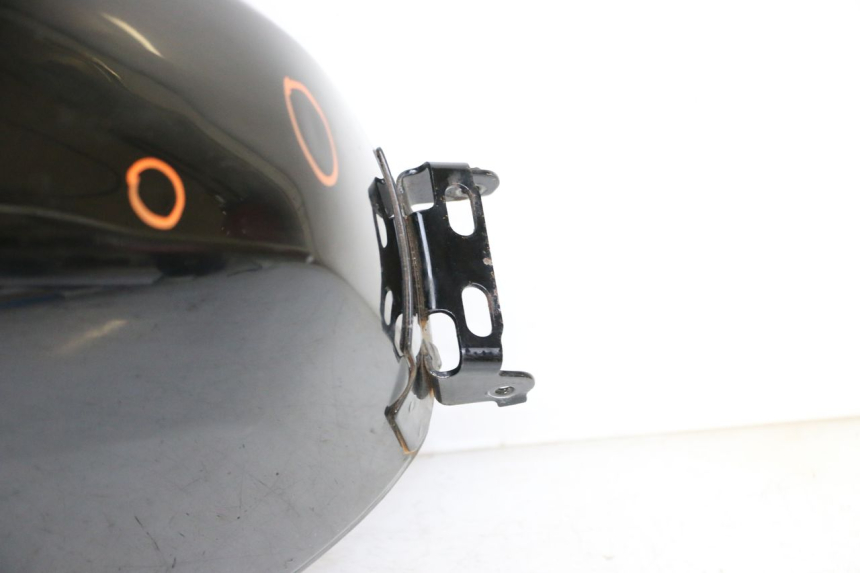 photo de FUEL TANK YAMAHA FZ6 FAZER S2 600 (2007 - 2011) - Alternative angle