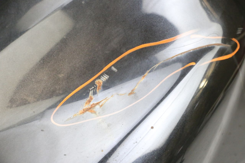 photo de FUEL TANK YAMAHA FZ6 N FAZER 600 (2004 - 2006) - Main view