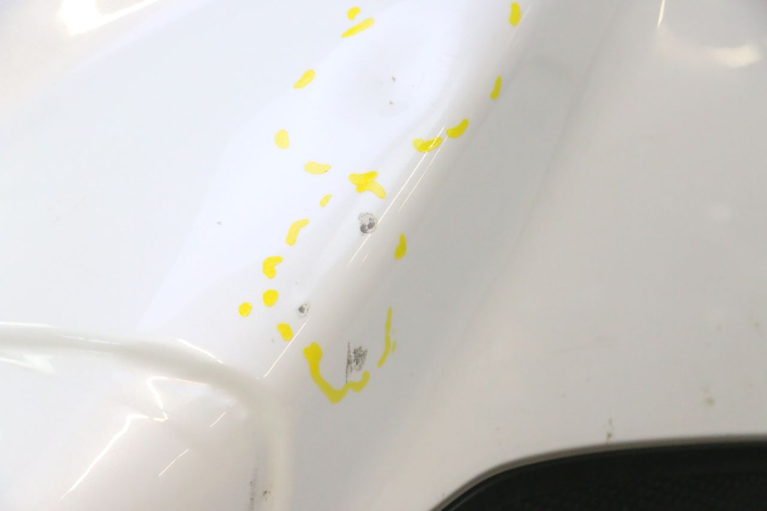 photo de FUEL TANK YAMAHA FZ8 800 (2010 - 2016) - Technical close-up