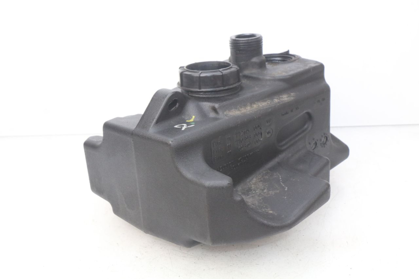 photo de FUEL TANK PEUGEOT GEOPOLIS 400 (2007 - 2013) - Alternative perspective
