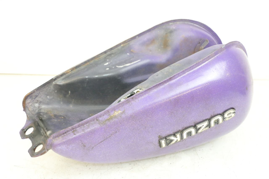 photo de FUEL TANK SUZUKI GN 125 (1997 - 2000) - Component detail