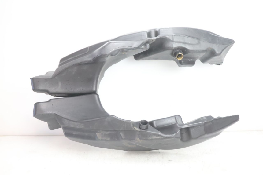 photo de FUEL TANK GILERA GP 800 (2007 - 2013) - Component detail