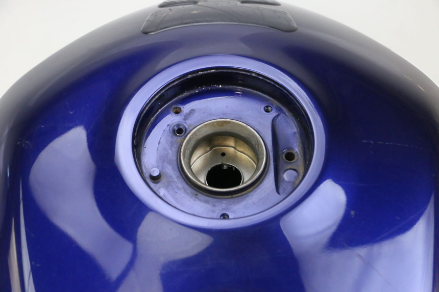 photo de FUEL TANK SUZUKI GSXR GSX-R 1000 (2003 - 2004) - Technical close-up