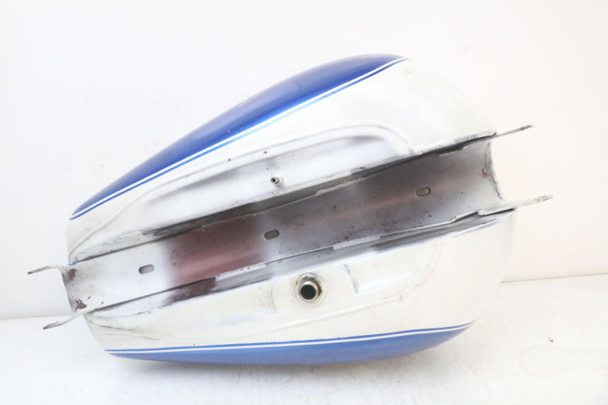 photo de FUEL TANK HARLEY DAVIDSON SPORTSTER XL CUSTOM 883 (1999 - 2006) - Component zoom