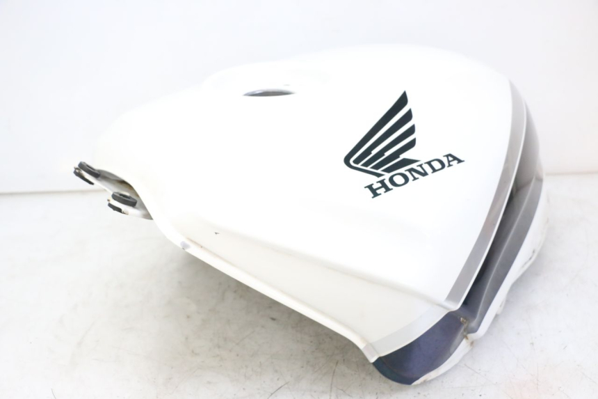 photo de FUEL TANK HONDA CBR F 1000 (1993 - 1996) - Focus on structure