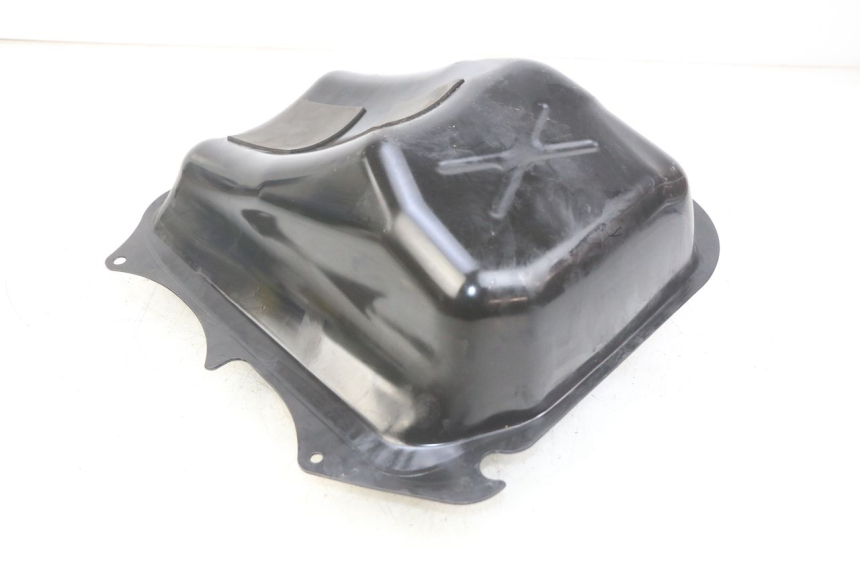 photo de FUEL TANK YAMAHA HW XENTER 125 (2011 - 2017) - Zoom on usage condition