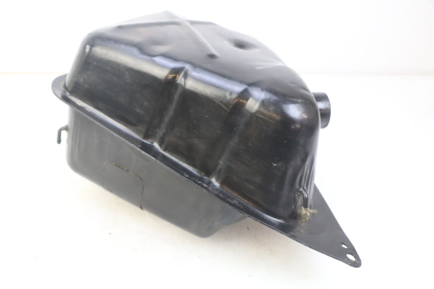 photo de FUEL TANK REVATTO IMPERATOR 125 (2007 - 2015) - Technical close-up
