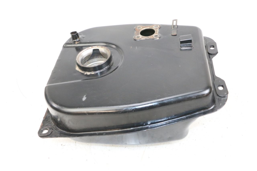 photo de FUEL TANK RIDE KALLIO 50 (2010 - 2019) - Fixing points details