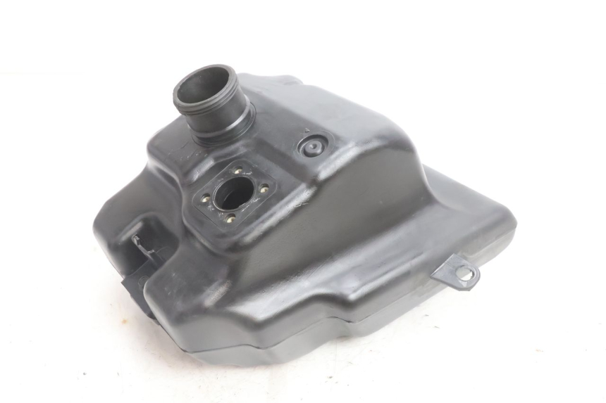 photo de FUEL TANK PEUGEOT KISBEE 2T 50 (2010 - 2017) - Component detail