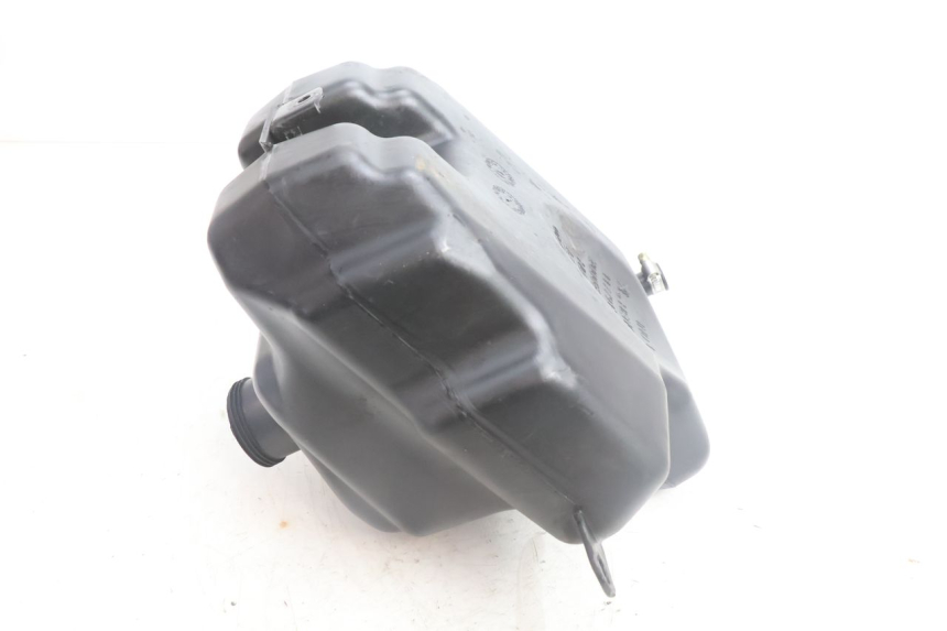 photo de FUEL TANK PEUGEOT KISBEE 2T 50 (2010 - 2017) - Technical close-up