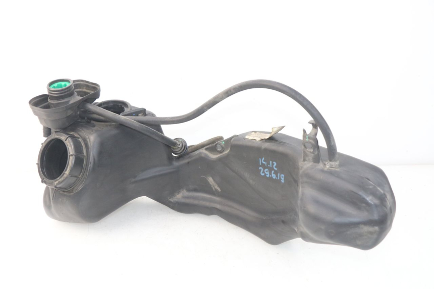 photo de FUEL TANK PIAGGIO LIBERTY IGET 4T 50 (2015 - 2020) - Alternative perspective