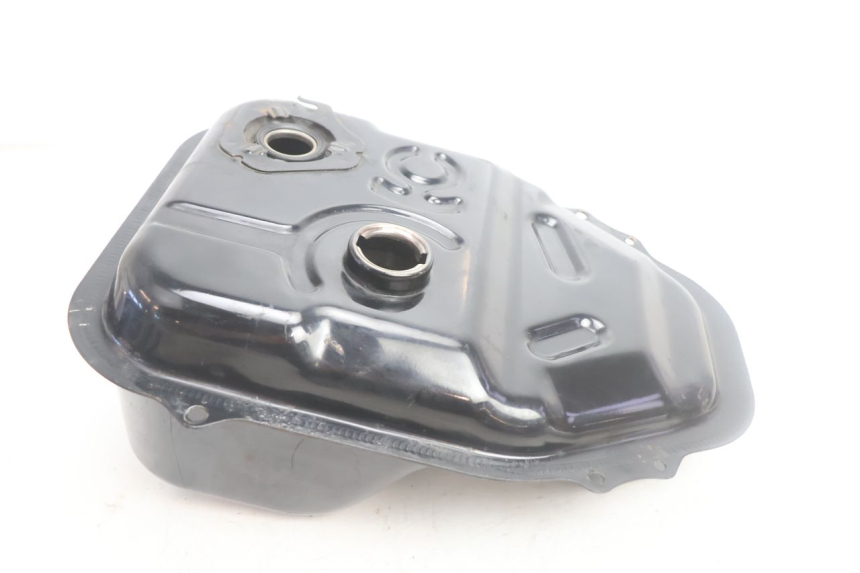 photo de FUEL TANK KYMCO LIKE 125 (2009 - 2016) - Zoom on usage condition