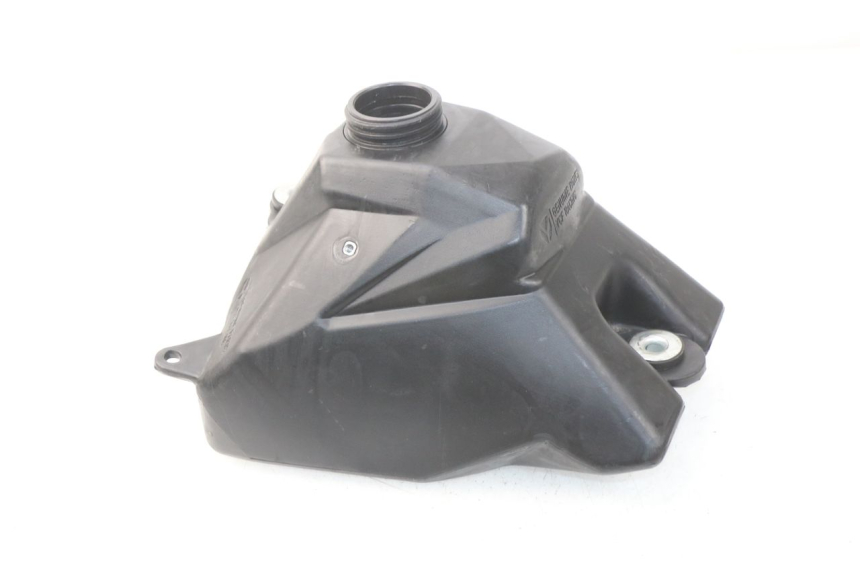 photo de FUEL TANK YCF LITE F 125 - Zoom on usage condition