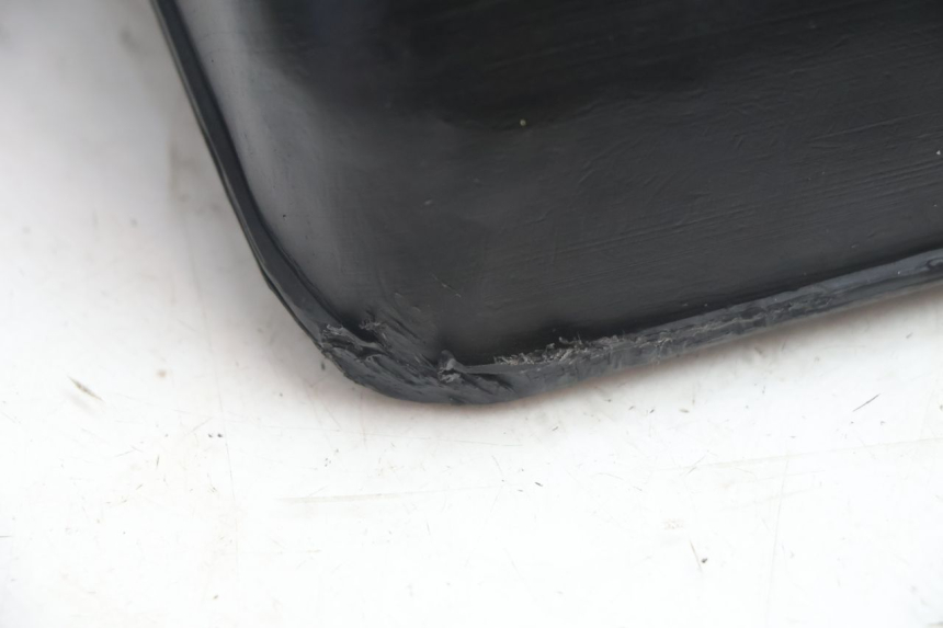 photo de FUEL TANK SYM MIO 50 (2005 - 2010) - Zoom on usage condition