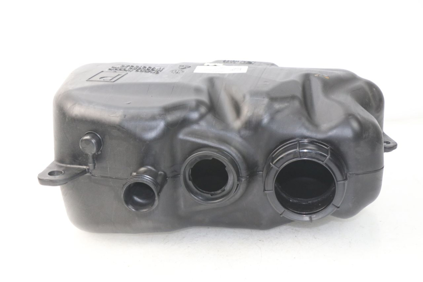 photo de FUEL TANK PIAGGIO MP3 HPE 500 (2019 - 2022) - Zoom on usage condition