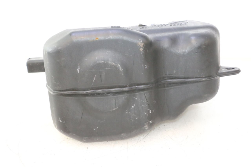 photo de FUEL TANK PIAGGIO MP3 HPE 530 (2022 - 2026) - Zoom on usage condition
