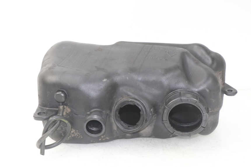 photo de FUEL TANK PIAGGIO MP3 LT 400 (2007 - 2012) - Zoom on usage condition