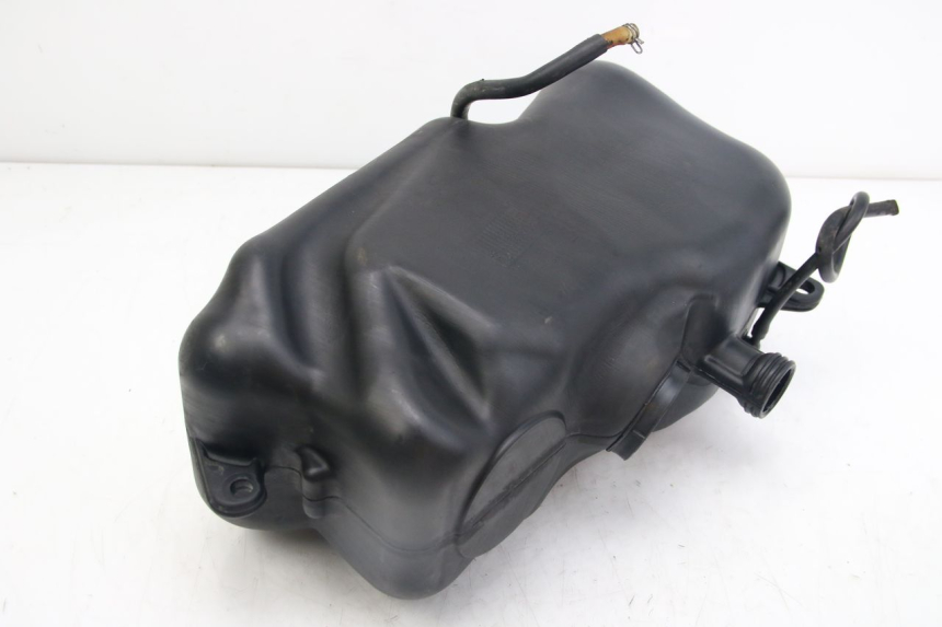 photo de FUEL TANK PIAGGIO MP3 125 (2006 - 2014) - Product overview