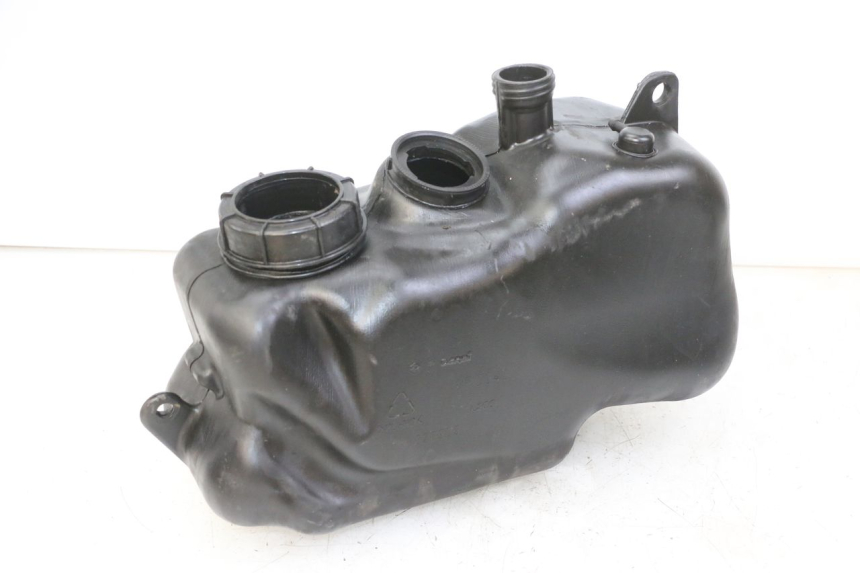 photo de FUEL TANK PIAGGIO MP3 500 (2011 - 2015) - Alternative perspective