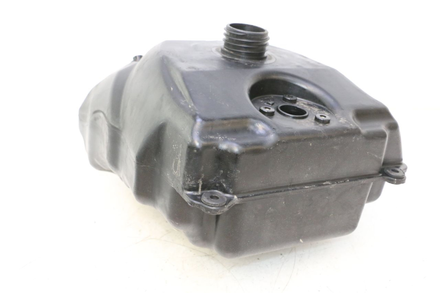photo de FUEL TANK KYMCO MXU R 250 (2004 - 2010) - Surface and material condition