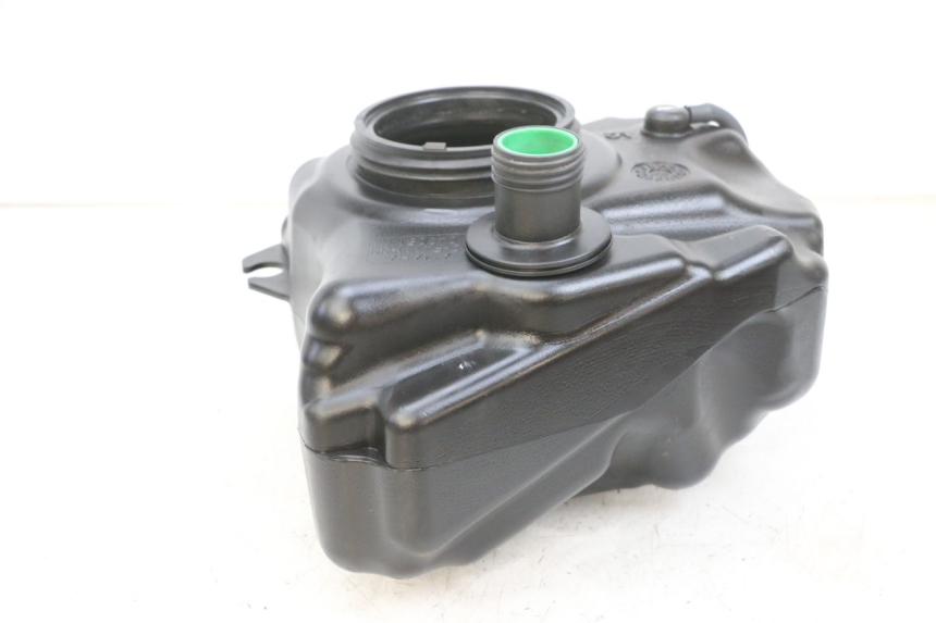 photo de FUEL TANK YAMAHA NEOS NEO'S 4T 50 (2008 - 2016) - Technical close-up