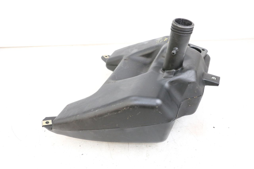 photo de FUEL TANK PIAGGIO NEW TYPHOON 50 (2018 - 2021) - Alternative perspective