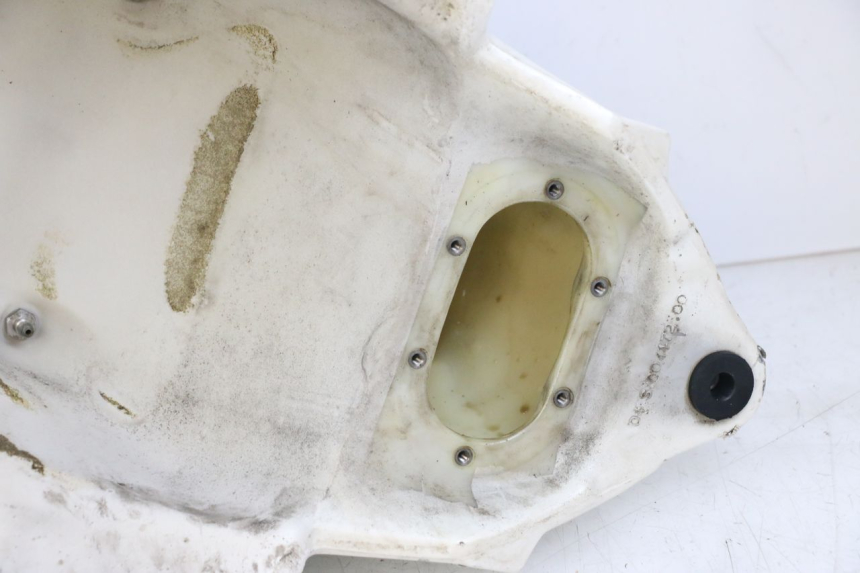 photo de FUEL TANK MOTO GUZZI NORGE 8V GT 1200 (2011 - 2016) - Zoom on usage condition