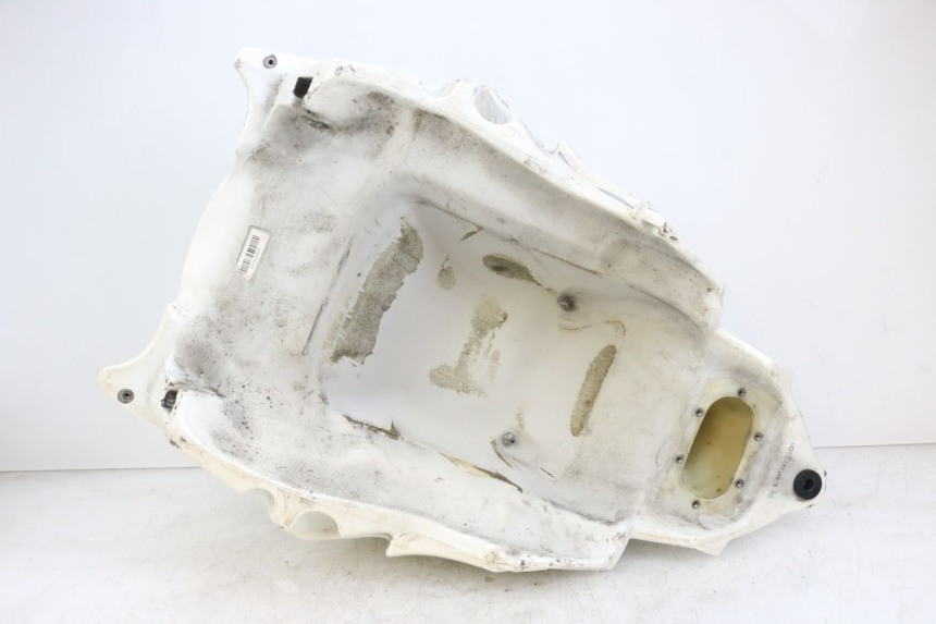 photo de FUEL TANK MOTO GUZZI NORGE 8V GT 1200 (2011 - 2016) - Alternative perspective