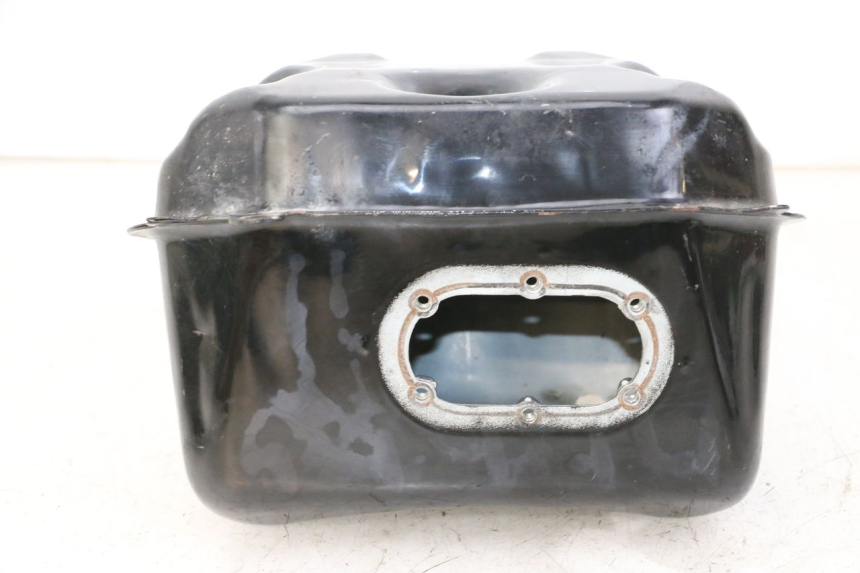 photo de FUEL TANK JM MOTORS OLDIES GT 4T 50 (2018 - 2025) - Technical close-up