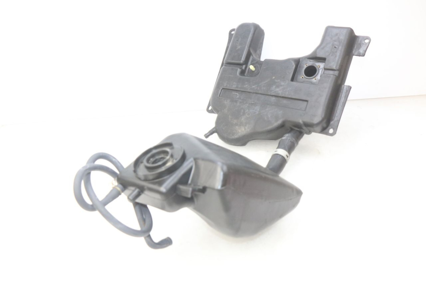 photo de FUEL TANK KYMCO PEOPLE 250 (2004 - 2008) - Component detail